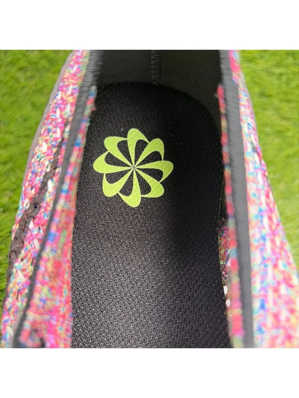 Nike Air Max Flyknit Racer Womens Size 9 Pink Black White Running Shoes Sneakers